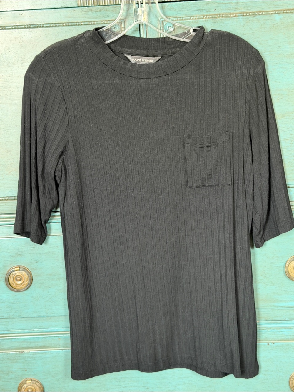 Banana Republic Black Ribbed Short-Sleeve Pocket Tee